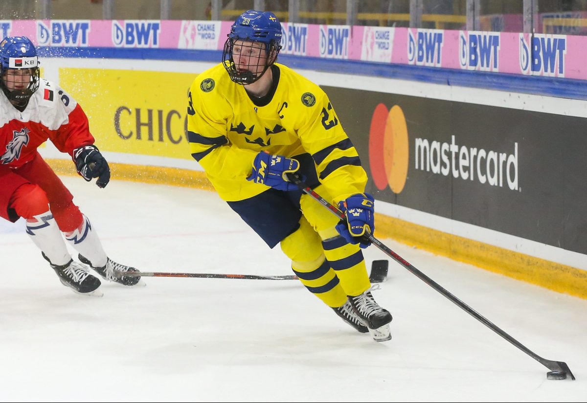 Brock Nelson to join Team USA at IIHF World Hockey Championships